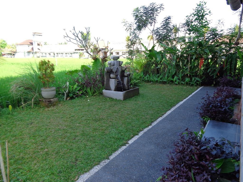 Bening Bungalow Ubud Esterno foto